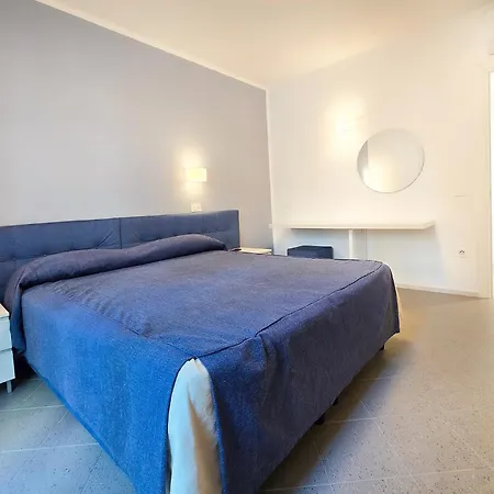 Aparthotel Piani 3*