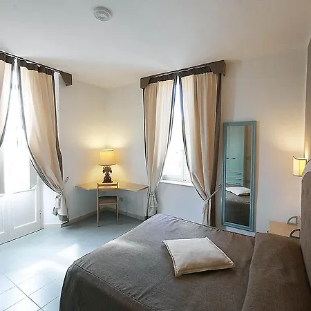 Piani Aparthotel 3*