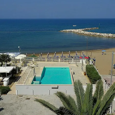 Hotel apartamentowy Piani