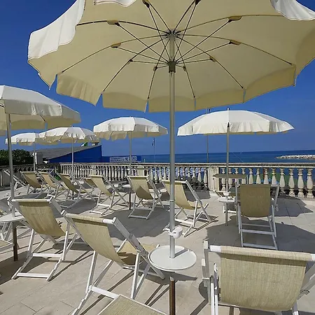 Piani 4* San Vincenzo